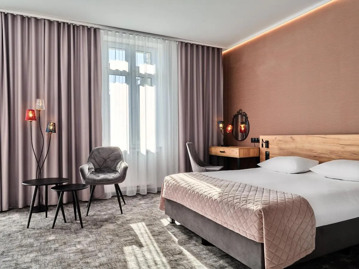 1891 Garni Hotel Krakov 4*,